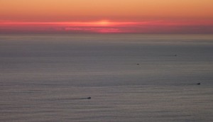 Fischerboote vor Sonnenuntergang