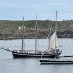Die Glücksburg vor Anker