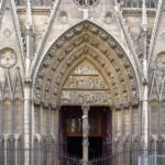 Tür an der Nordseite von Notre Dame
